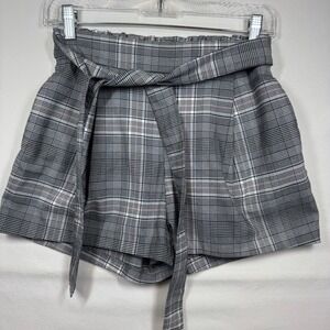 DIVIDED H&M Plaid Shorts Gray White Career Casual High Waist Belted Size 4‎